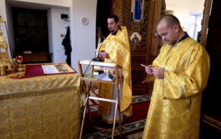 Неделя 23-я по Пятидесятнице. Сщмч. Космы Саратовского.